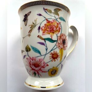 GRACE TEAWARE fine porcelain pedestal floral tea cup